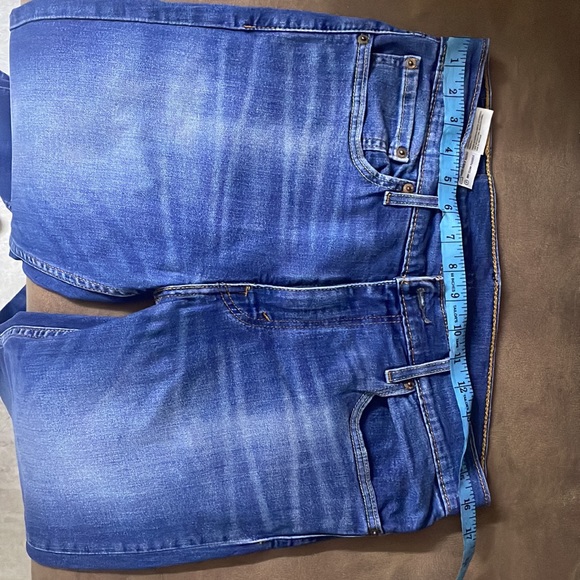 Levi’s jeans 👖 - Picture 6 of 7